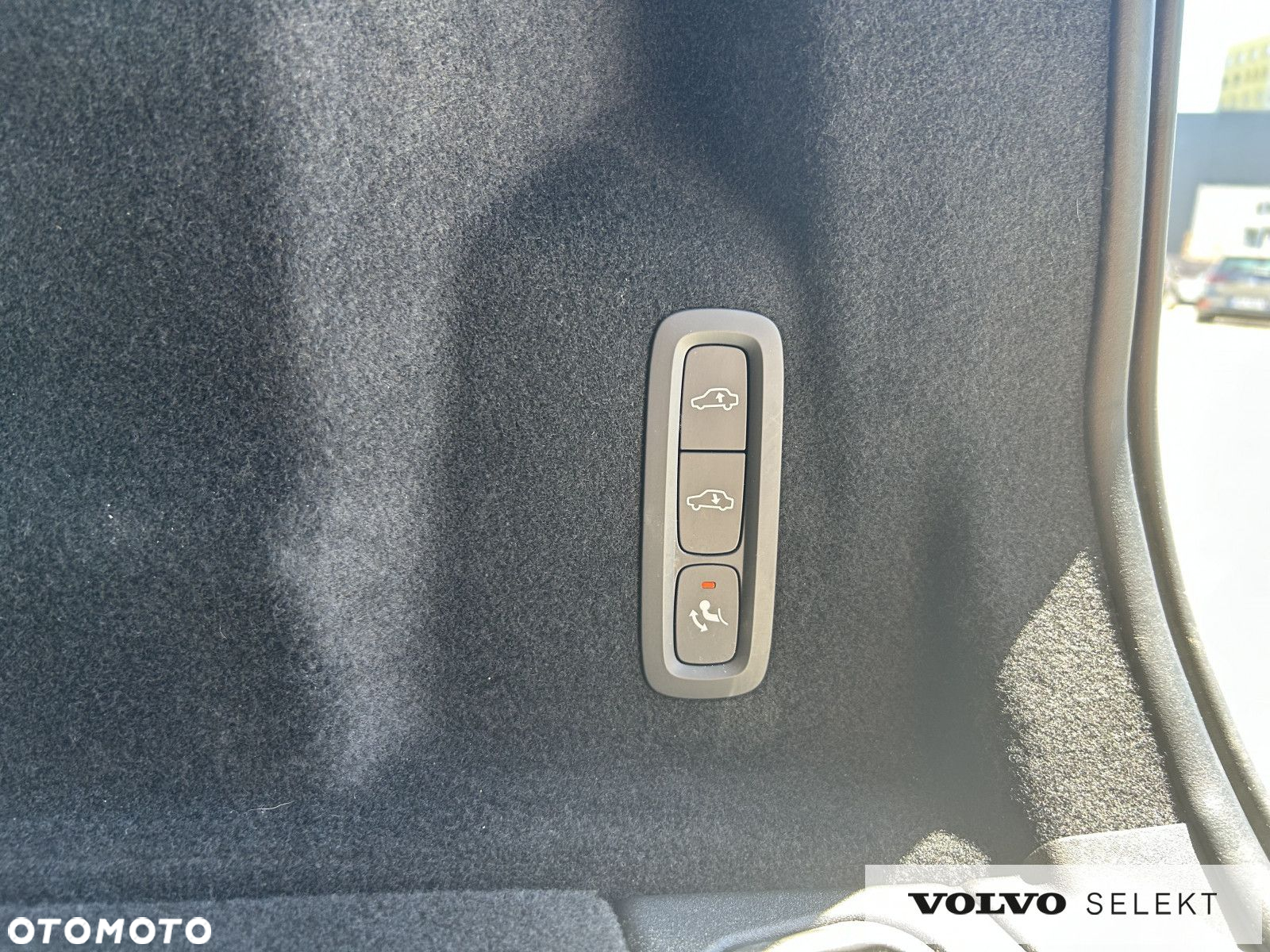Volvo XC 60 - 30