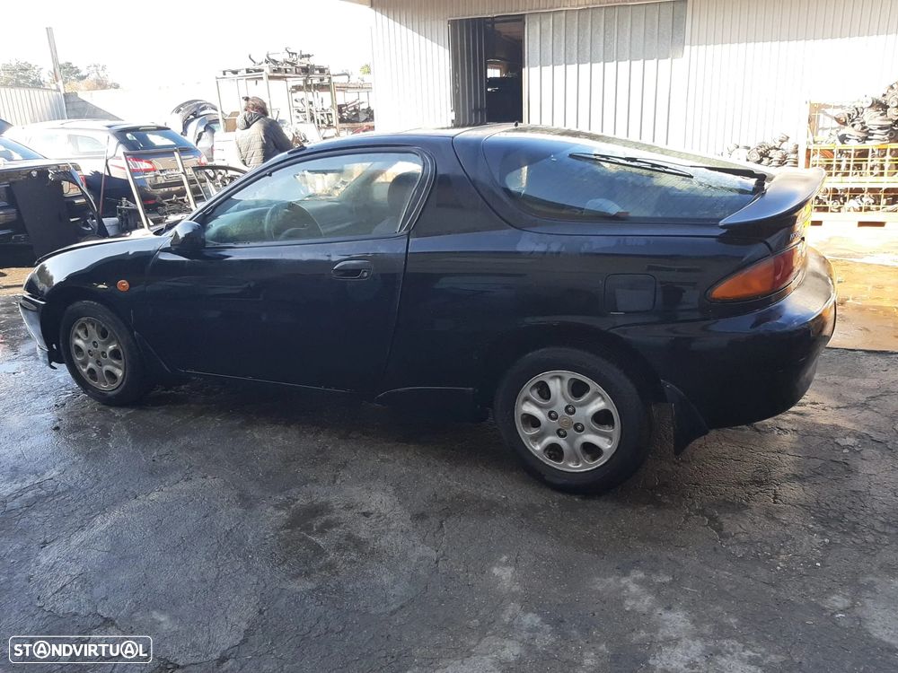 Mazda Mx3 para peças