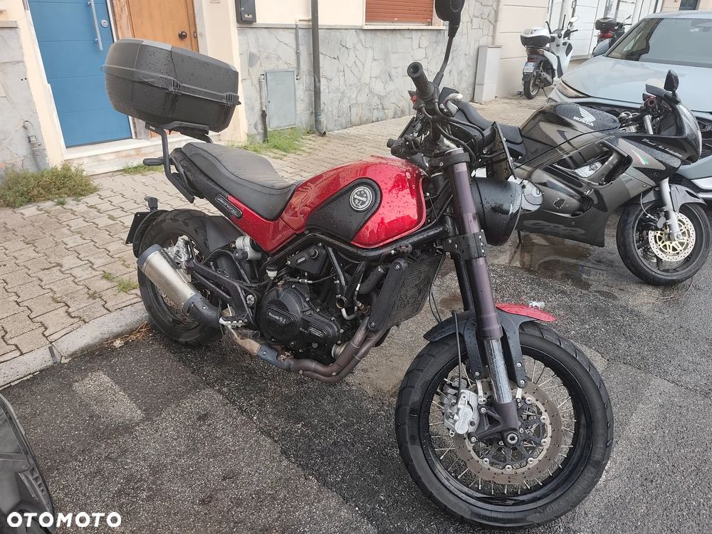 Benelli Leoncino Trail