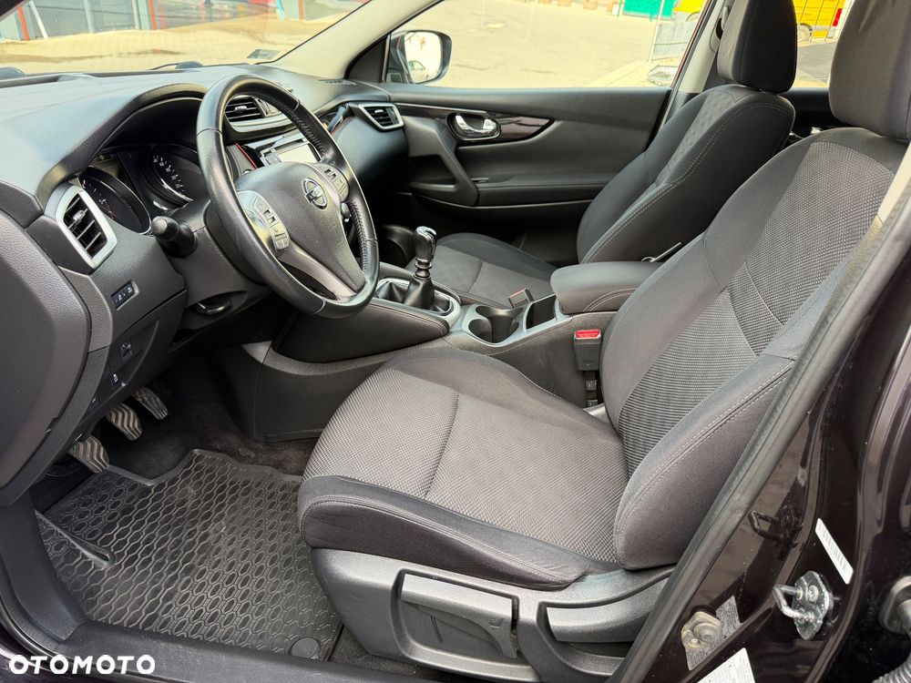 Nissan Qashqai - 10