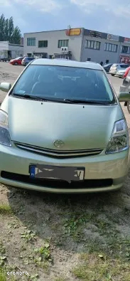 Toyota Prius - 5