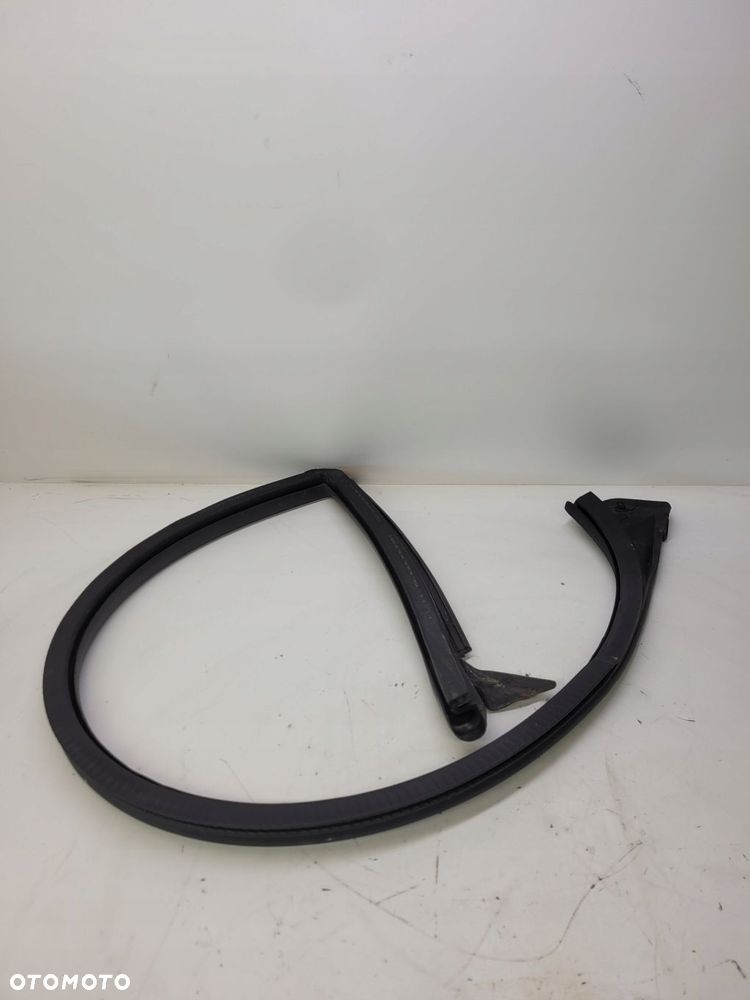 USZCZELKA DRZWI PRAWA AUDI A5 8T COUPE 8T0845354 - 2