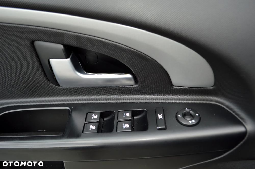 Kia Ceed - 21
