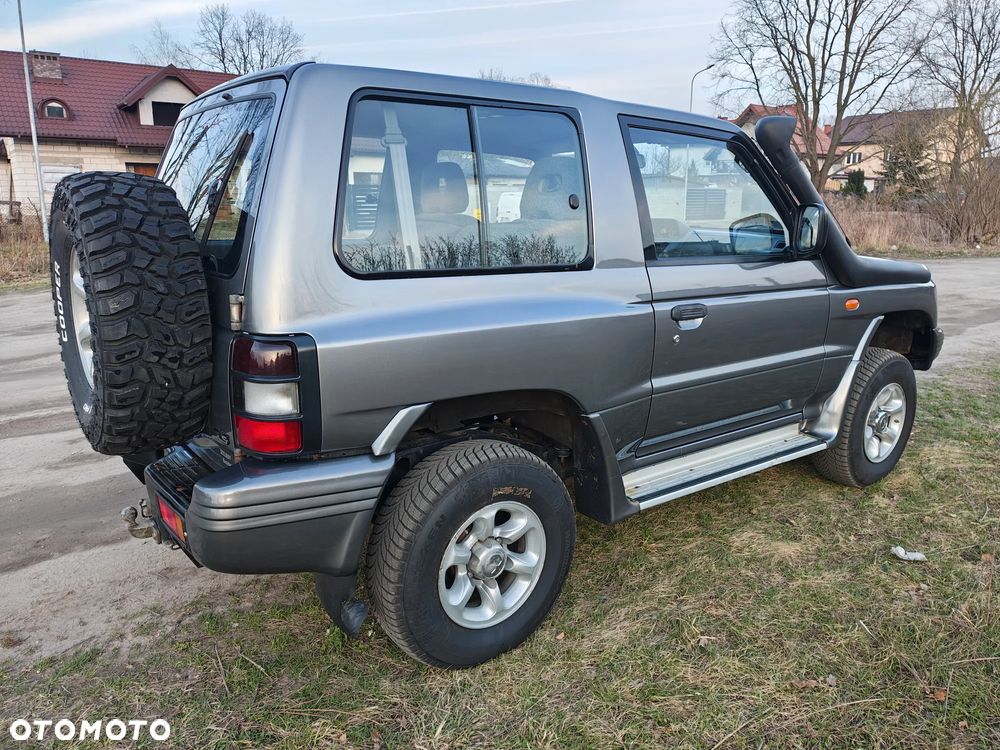 Mitsubishi Pajero 2.8 TD GLS 4os - 6