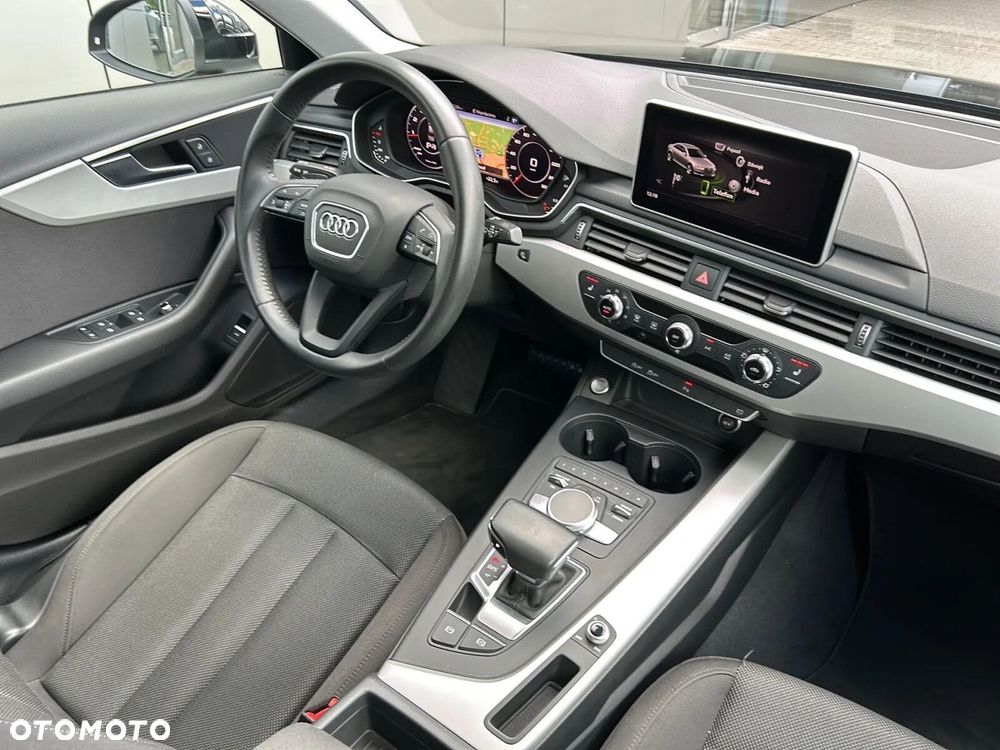 Audi A4 Limousine 35 TFSI S tronic - 16