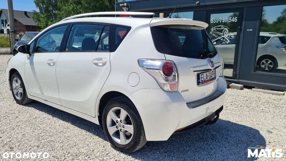 Toyota Verso - 7