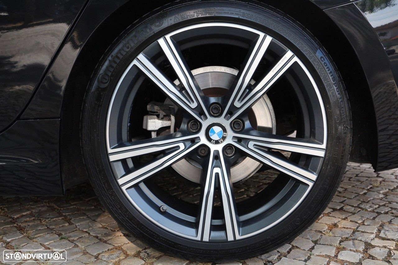 BMW 320 d Touring Pack M Auto - 12