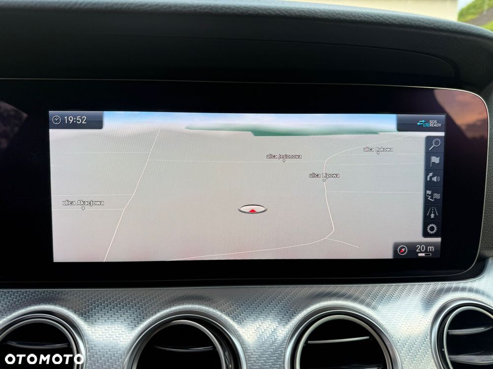 Mercedes-Benz E-Class 2019 photo 2