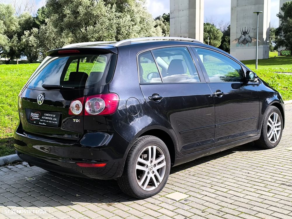 VW Golf Plus 1.6 TDi Highline - 5