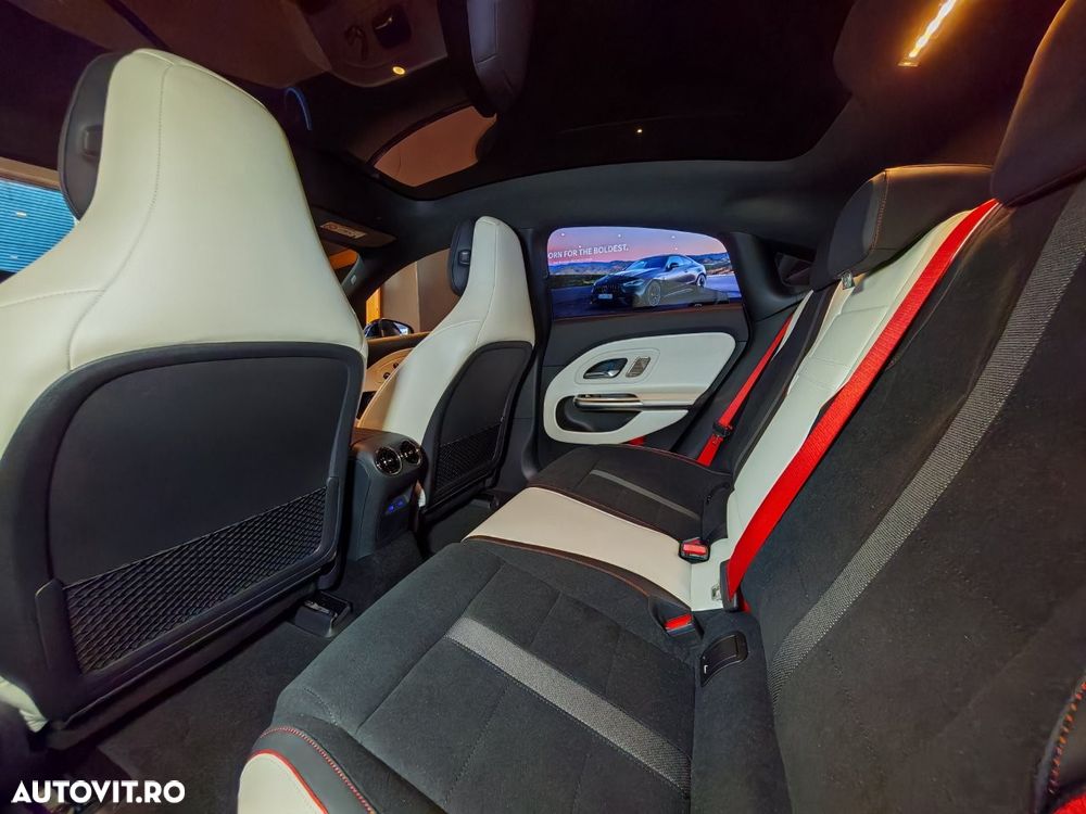 Mercedes-Benz CLA 250+ Coupe - 17