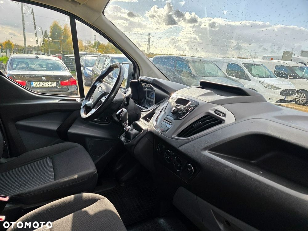 Ford Transit Custom - 16