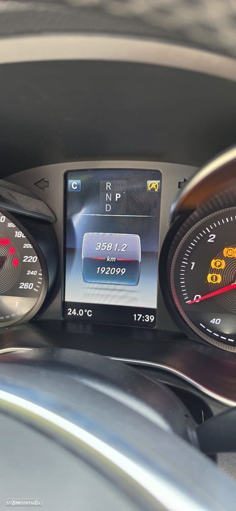 Mercedes-Benz GLC 250 d 4-Matic — fotografia 8