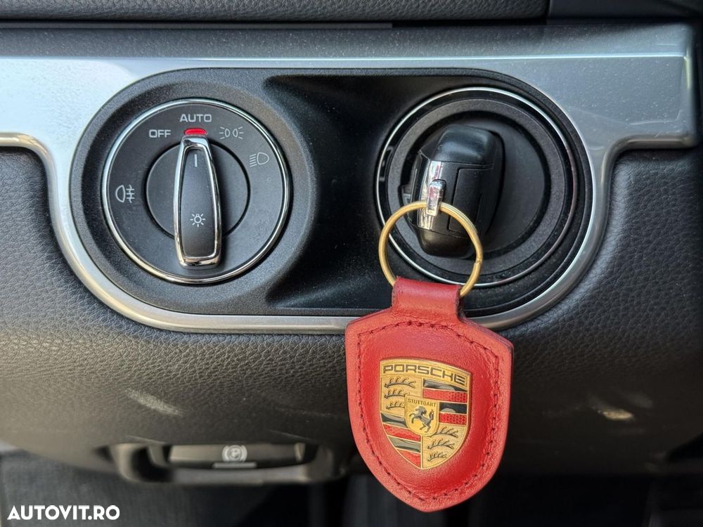 Porsche Cayman 718 PDK - 11