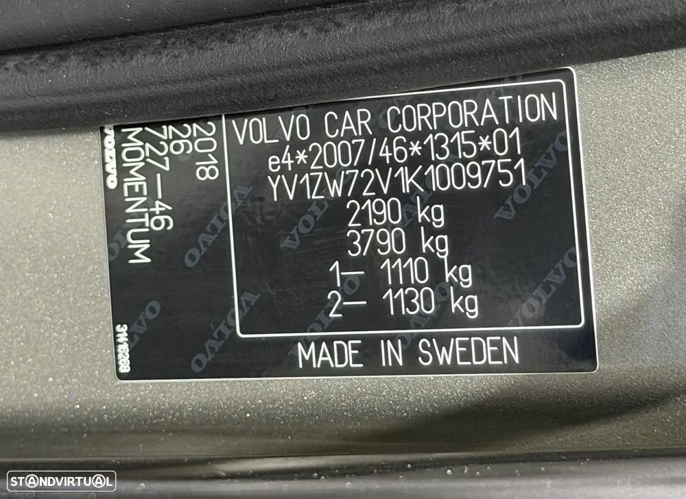 Volvo V60 2.0 D3 Momentum - 51