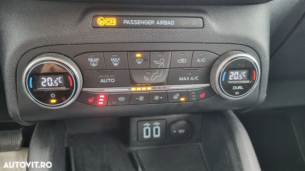 Ford Kuga 2.0 EcoBlue 4x4 Aut. COOL&CONNECT - 27