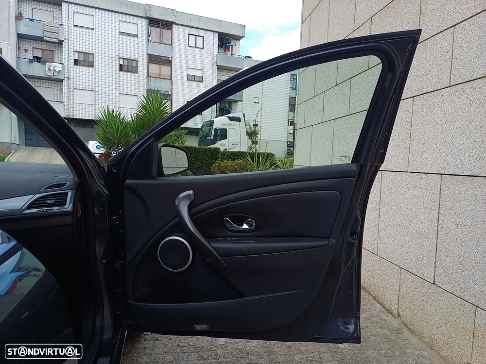 Renault Mégane Sport Tourer 1.5 dCi GT Line CO2 Champion - 29