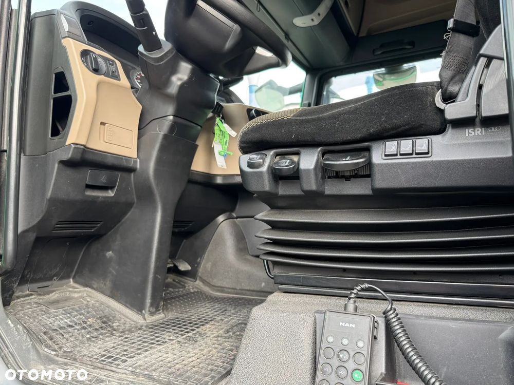MAN TGS 18.460 4x2 EURO6 CIĄGNIK SIODŁOWY Z ADR - 8