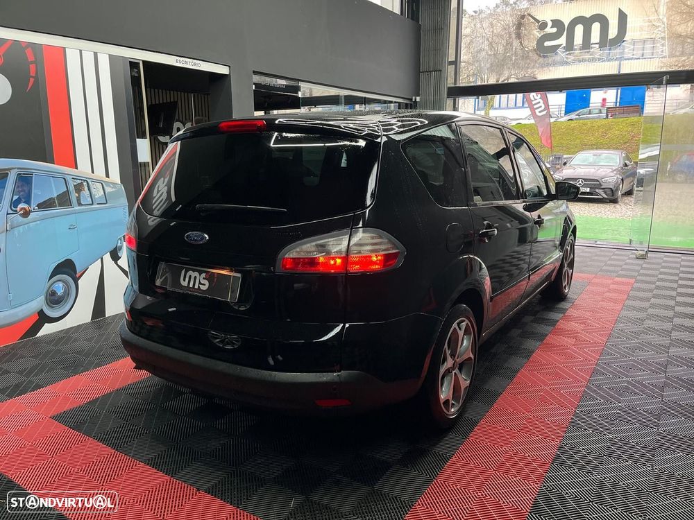 Ford S-Max 1.8 TDCi Titanium 7L - 4
