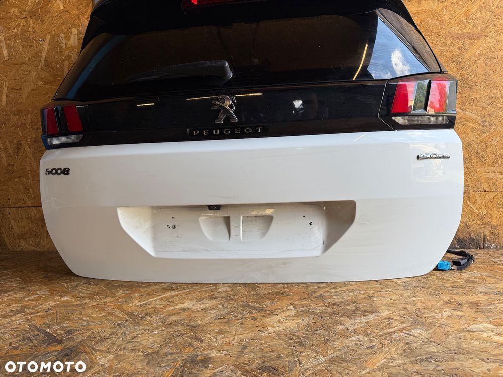 Klapa bagażnika z kamerą kompletna Peugeot 5008 II