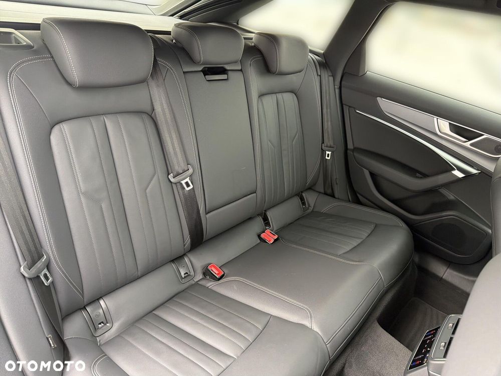 Audi A6 Avant - 14