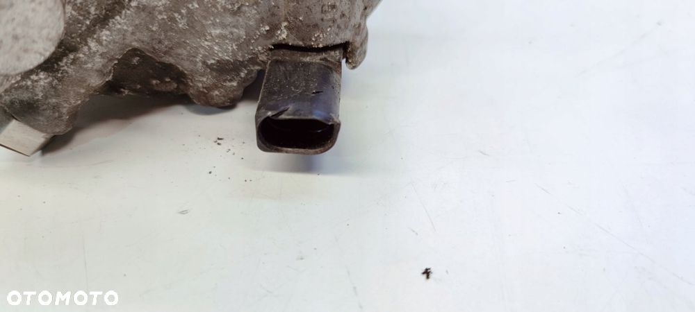 SPRĘŻARKA KLIMATYZACJI AUDI A3 8V VOLKSWAGEN SEAT SKODA 5Q0820803 - 10
