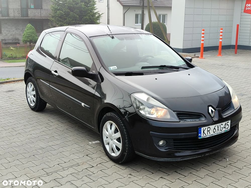 Renault Clio - 2