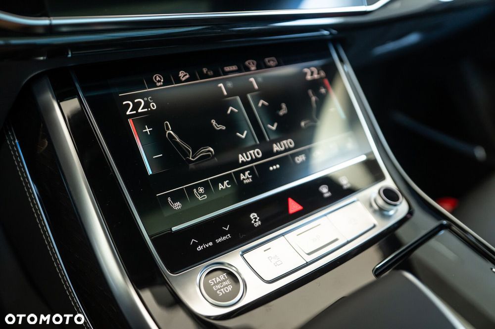 Audi Q7 - 36