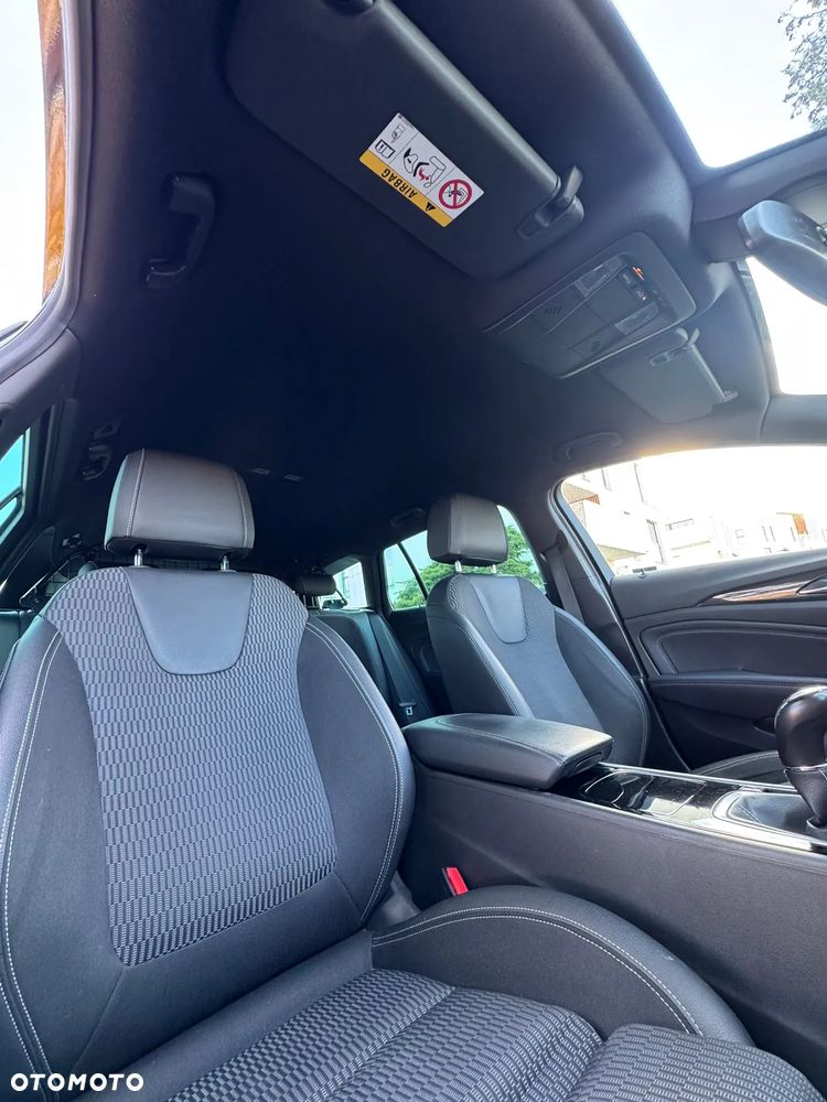 Opel Insignia 2.0 - 32