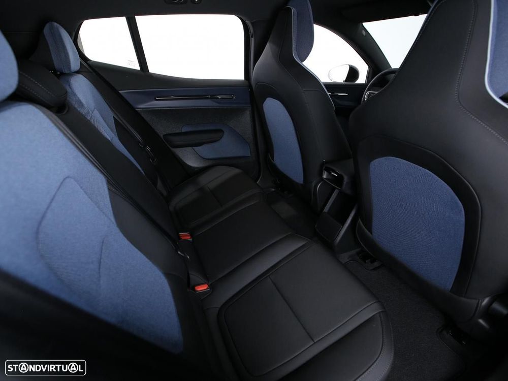 Volvo EX30 51 kWh Single Motor Core - 10