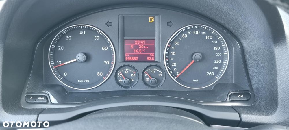 Volkswagen Golf - 12