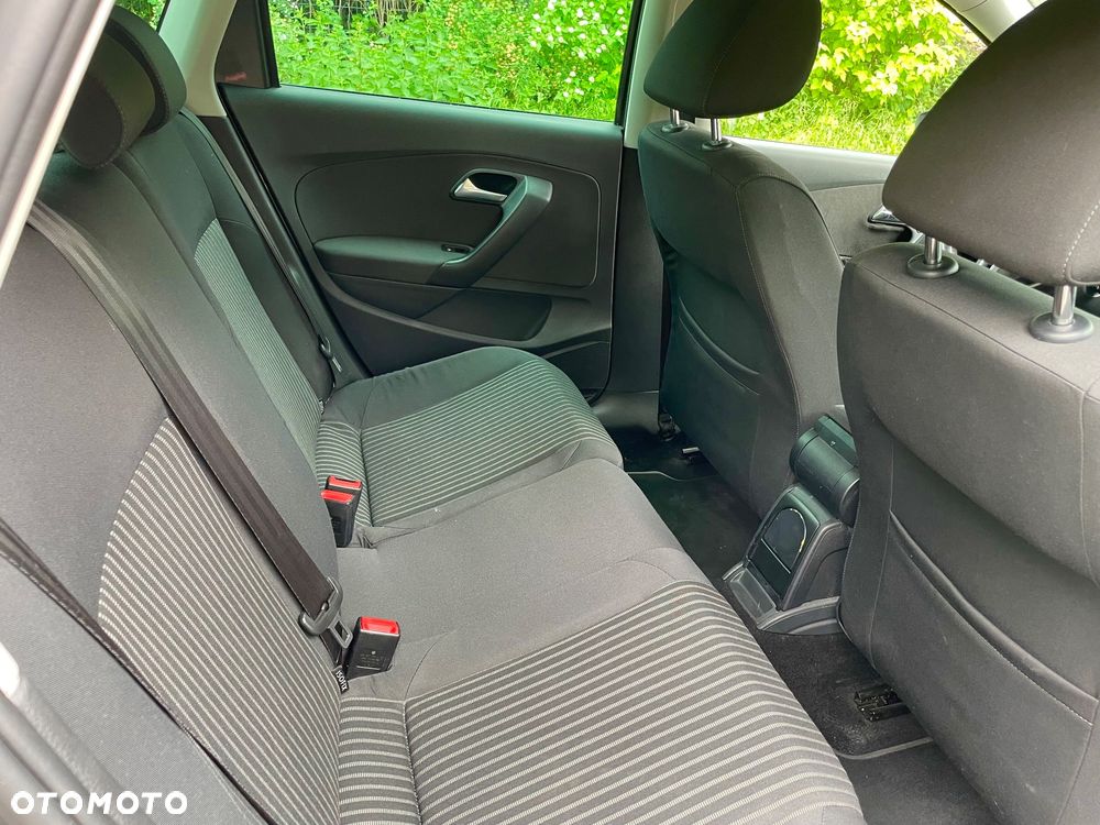 Volkswagen Polo 1.4 FSI - 9