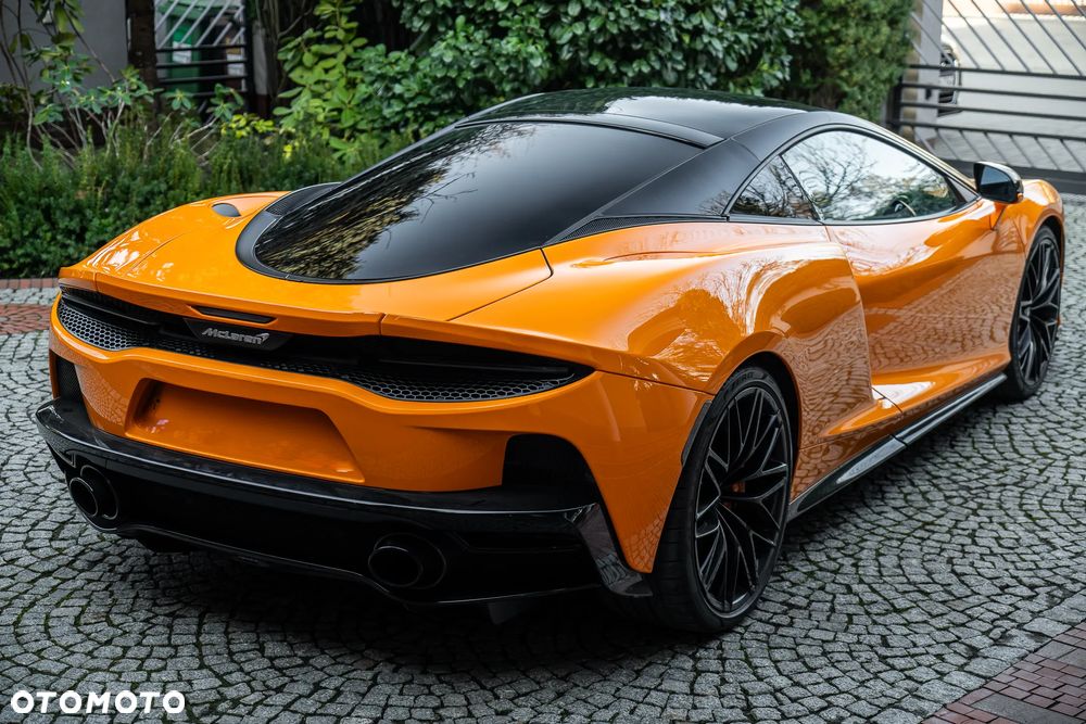 McLaren GT - 9