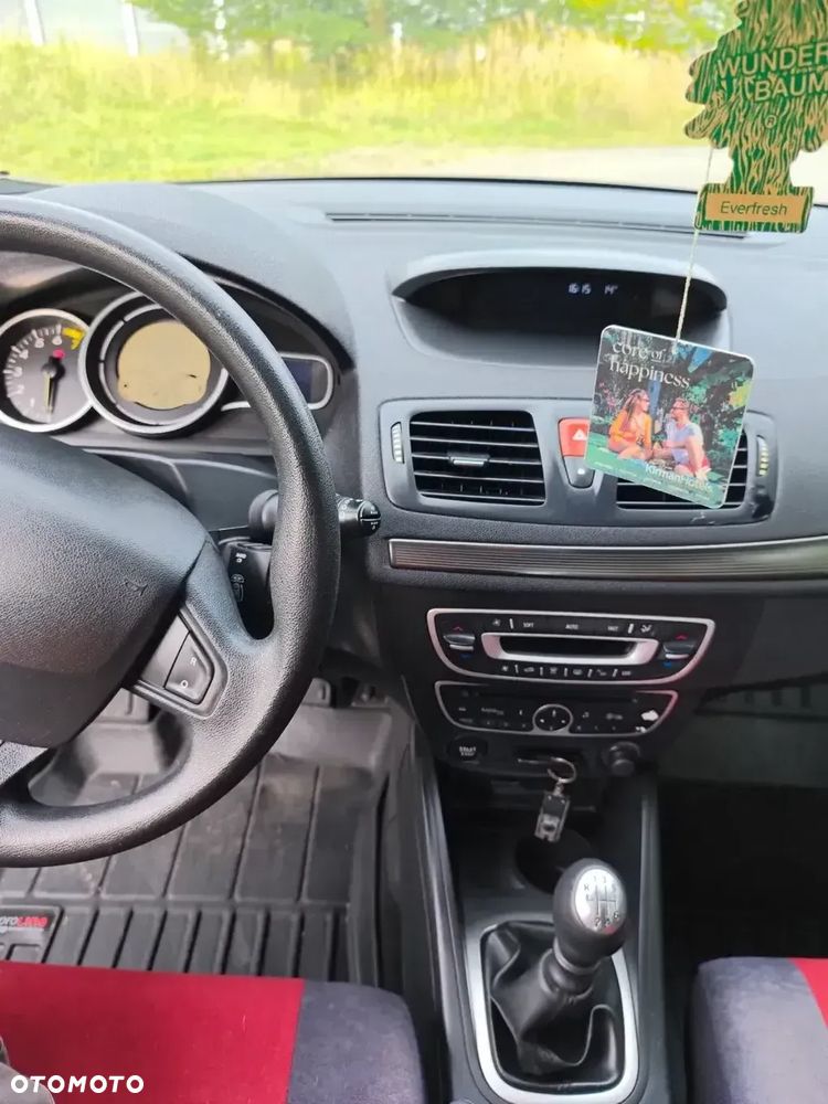 Renault Megane - 11