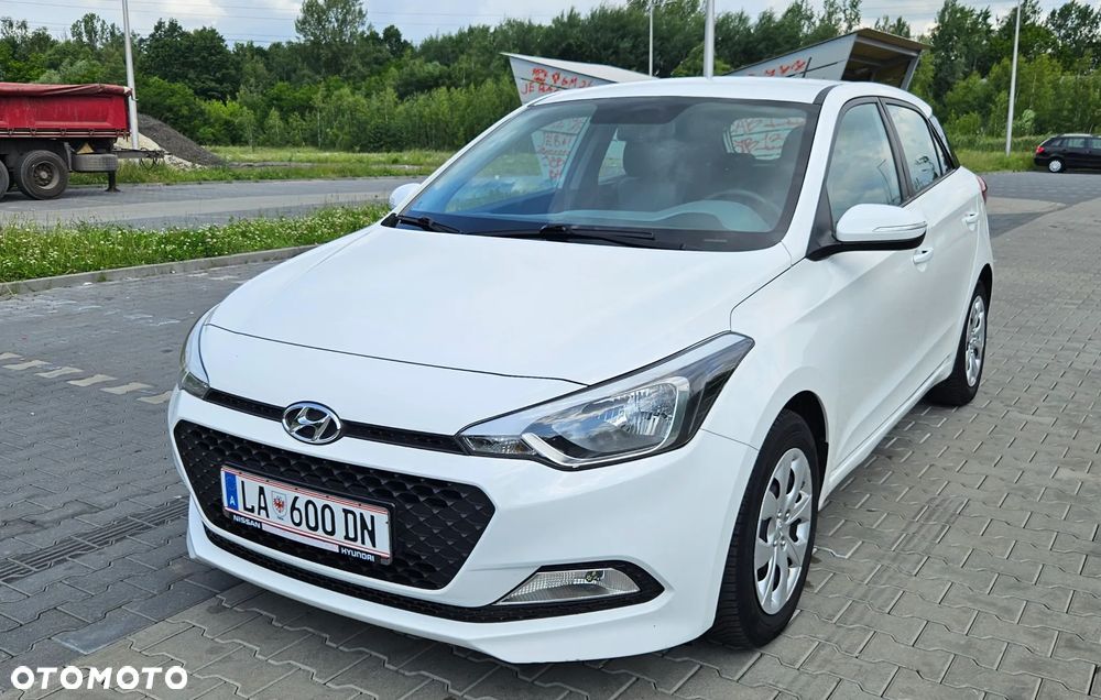 Hyundai i20 - 3