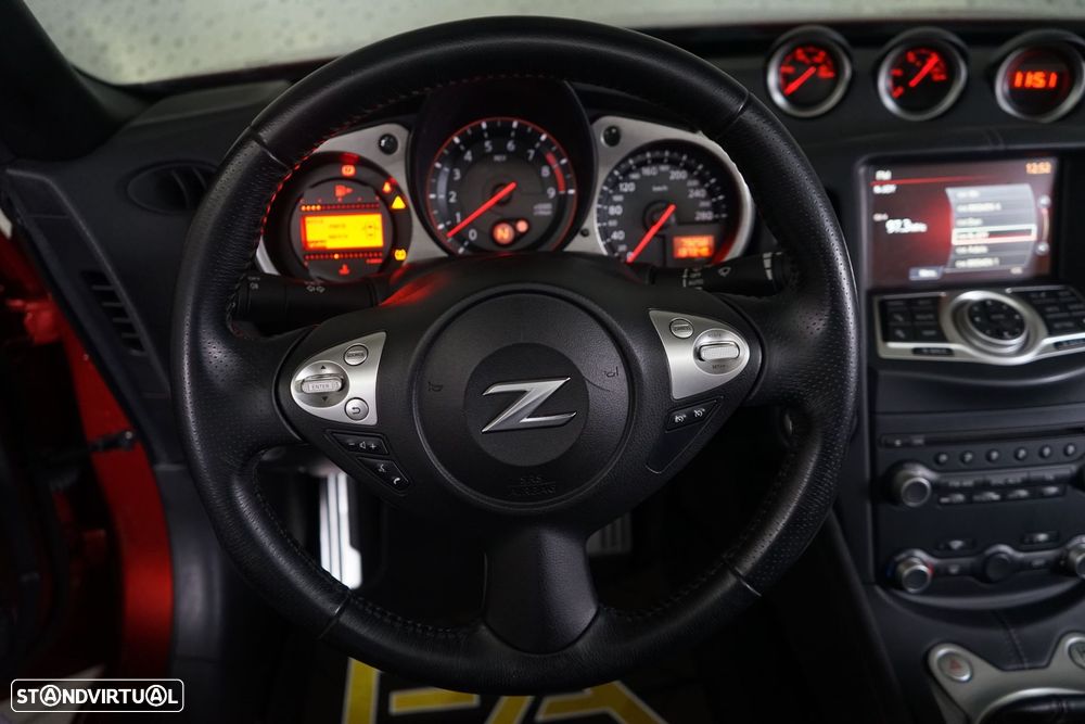 Nissan 370 Z Roadster Pack - 25