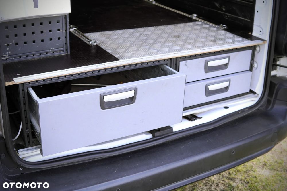 Opel Combo Van 1.2 Enjoy 110KM 4d Long - 20