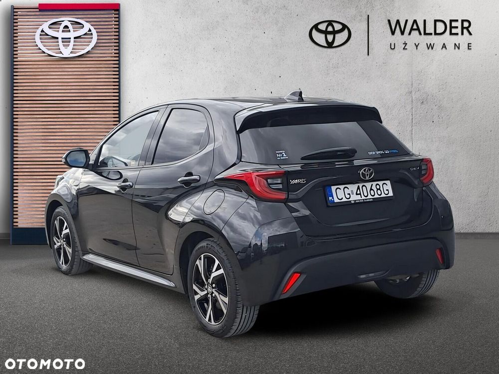 Toyota Yaris Hybrid 1.5 Style - 4