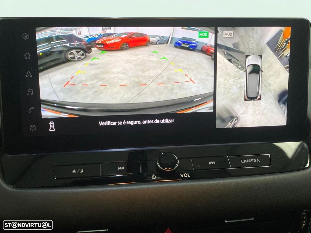 Nissan Qashqai 1.3 DIG-T N-Connecta LED - 16