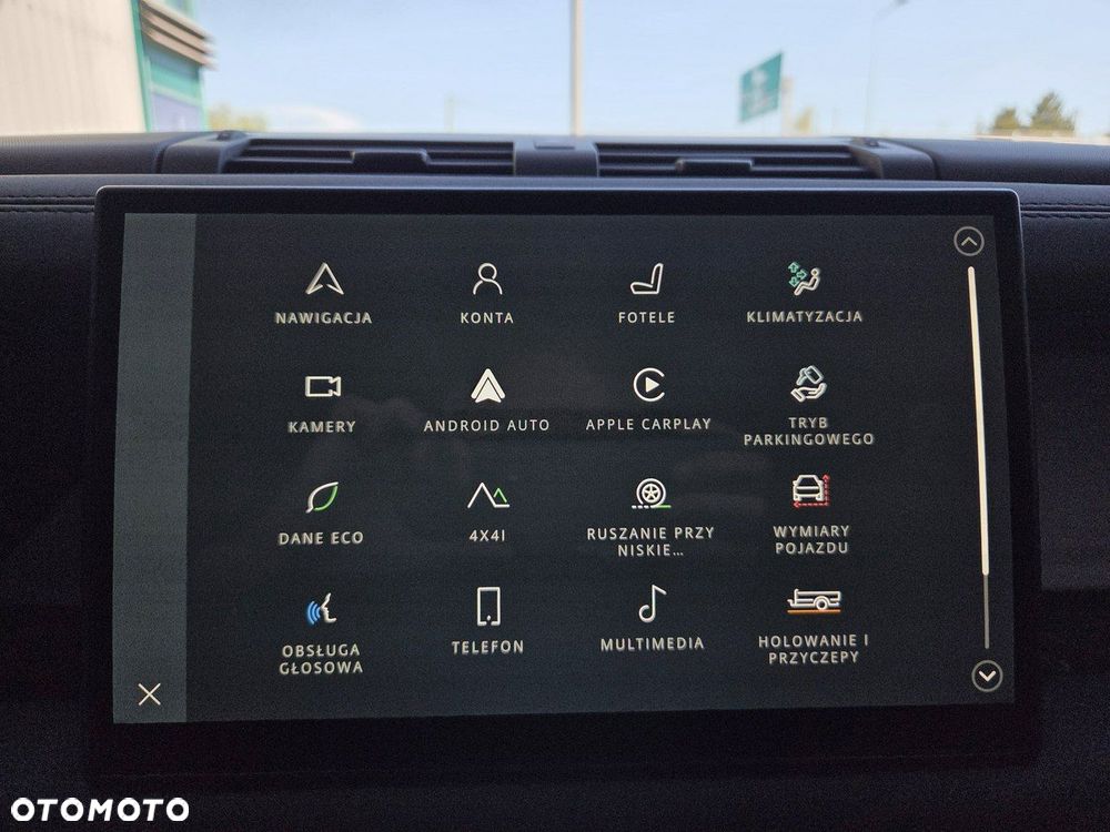 Land Rover Defender - 17