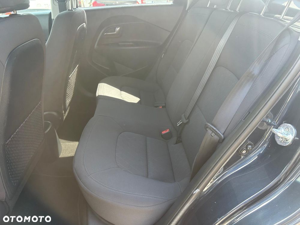 Kia Rio 1.2 M - 16