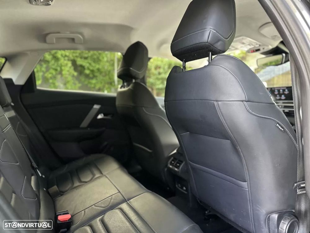 Citroën C4 PureTech 130 Stop&Start EAT8 SHINE - 19