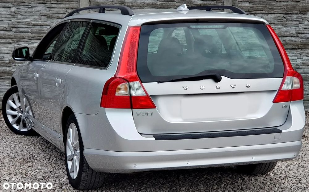 Volvo V70 D5 Momentum - 18