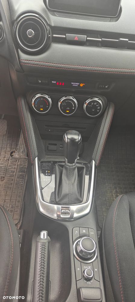 Mazda 2 1.5 Skyenergy - 8