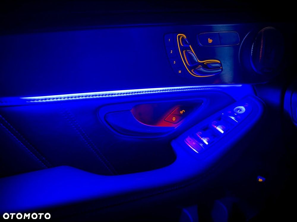 Mercedes-Benz GLC - 23