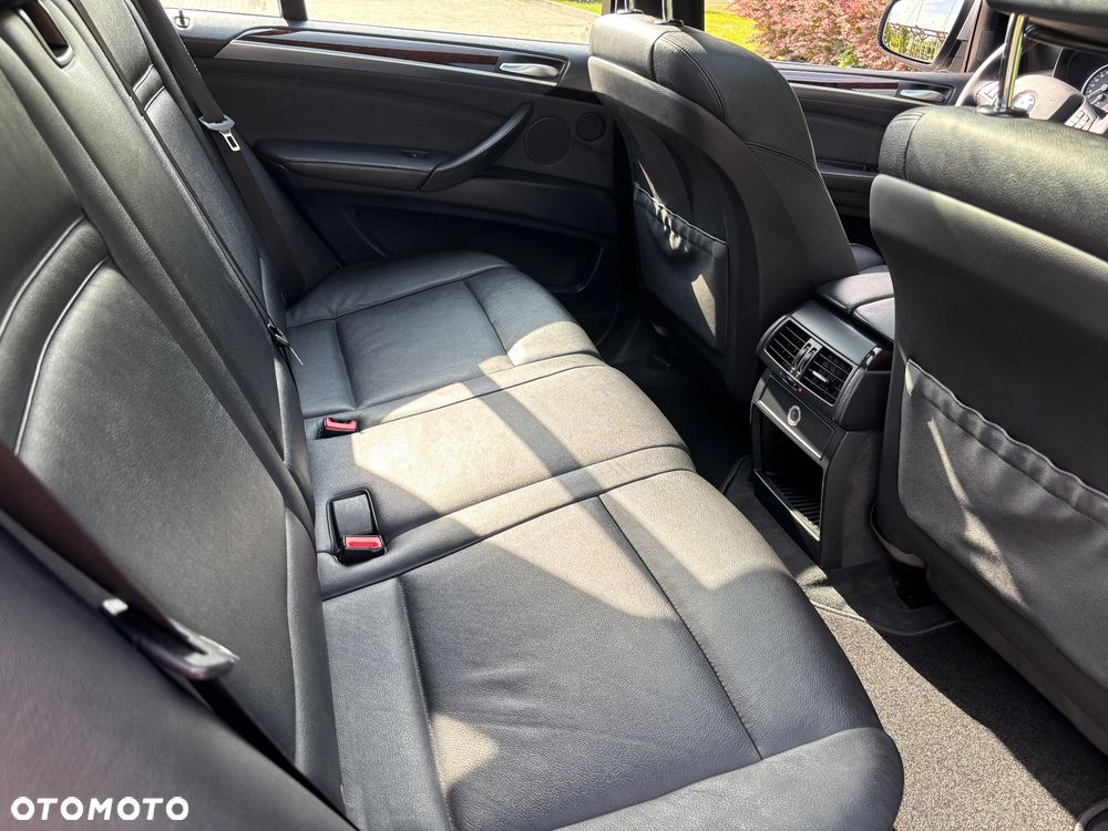 BMW X5 xDrive30d - 23
