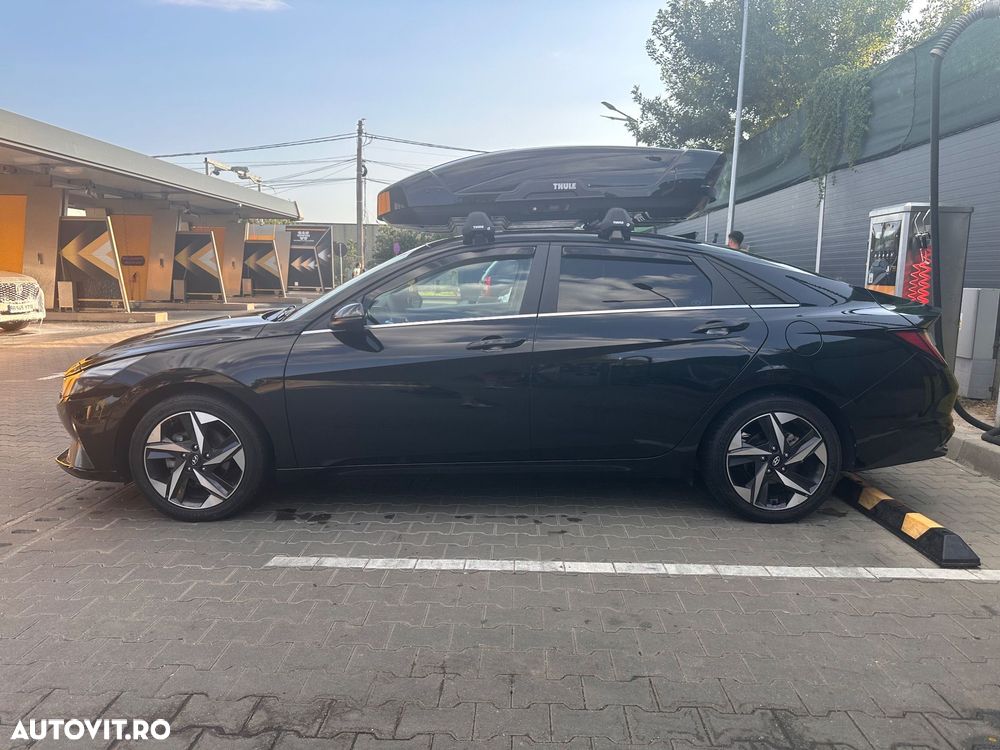 Hyundai Elantra 1.6 l 123 CP 6MT Exclusive - 3
