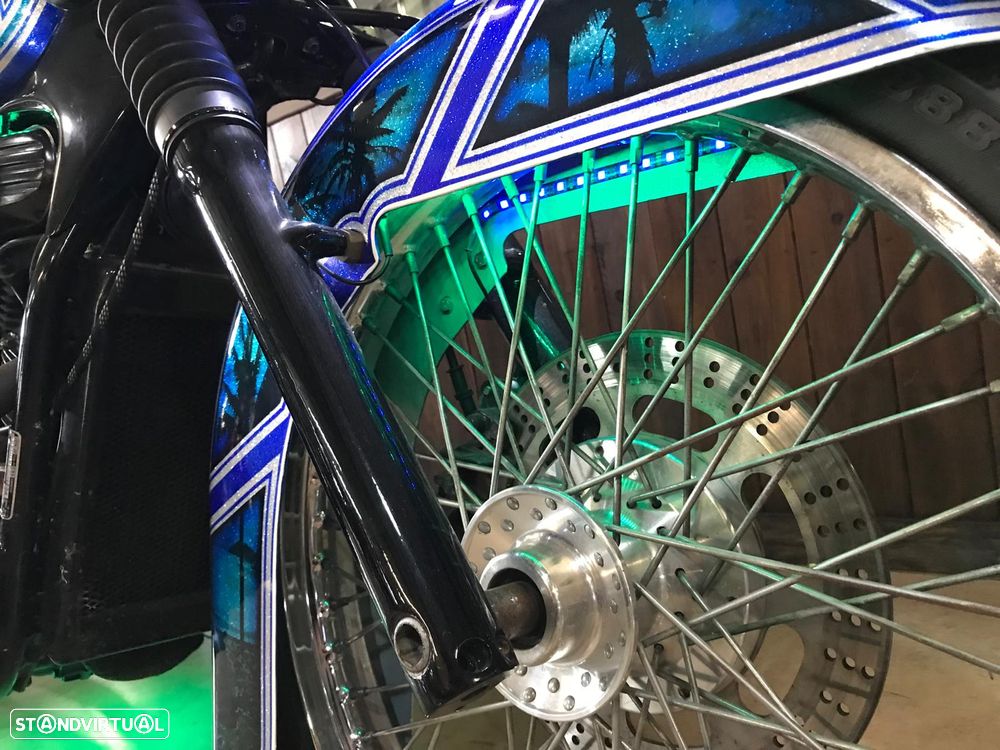 Honda Shadow VT 600 Chicano Style - 16