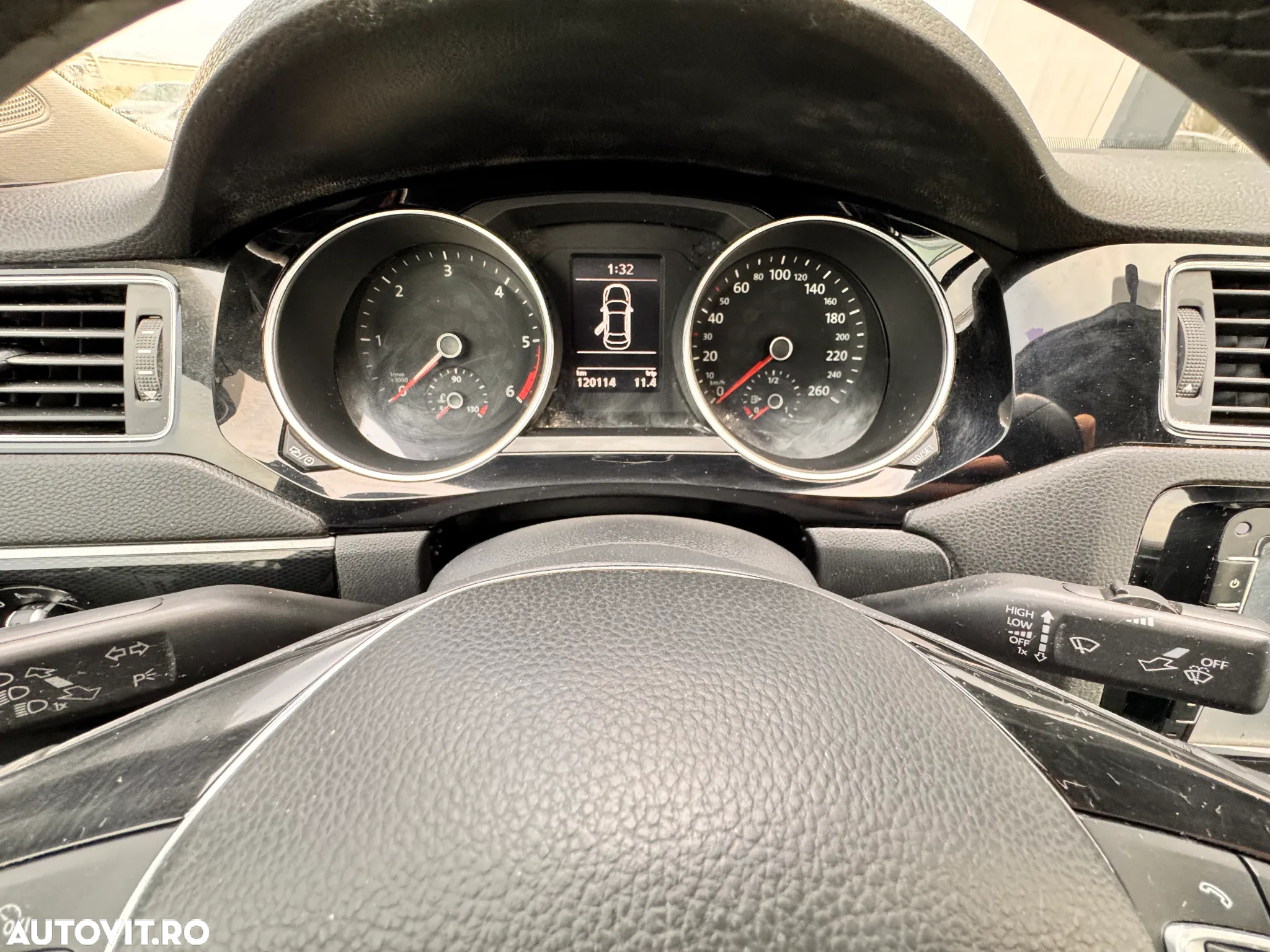 Volkswagen Jetta 2.0 TDI DSG BlueMotion Technologie - 24