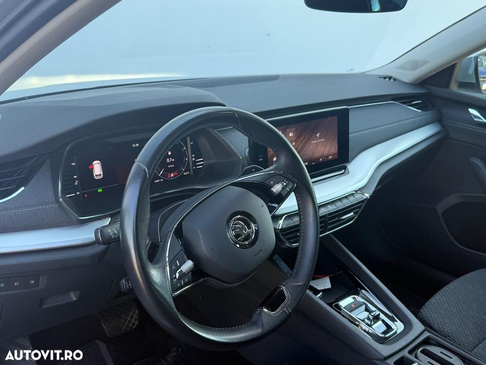 Skoda Octavia 2.0 TDI DSG Style - 6