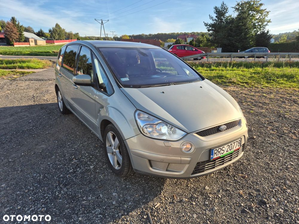 Ford S-Max 2.2 TDCi Titanium - 4